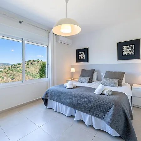 Stunning 6 Bed Private Pool Mijas Gol Willa *
